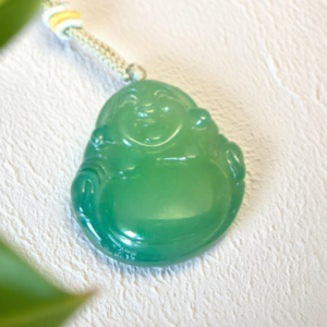D119 Pendant Necklace: Green Joyful Spirit