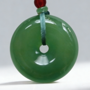 D117 Pendant Necklace: Green Harmony Circle